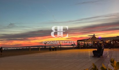 apartment - Herverkoop - Santa Pola -
                Gran Playa