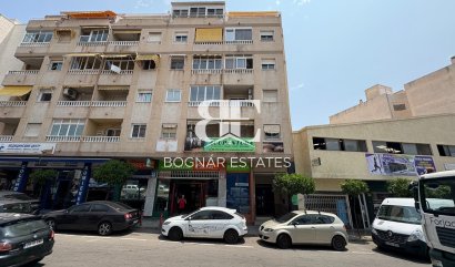 apartment - Herverkoop - Torrevieja - Center