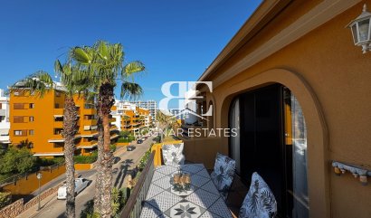 apartment - Wiederverkauf - Punta Prima - Punta Prima