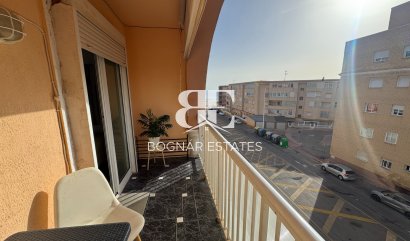 apartment - Wiederverkauf - Torrevieja - La Mata