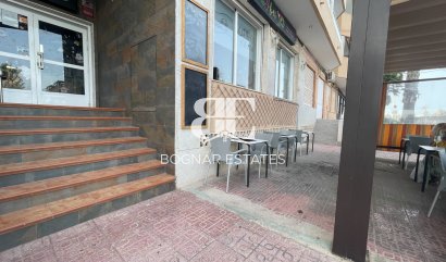 Commercial - Resale -
                Torrevieja - MM-53434