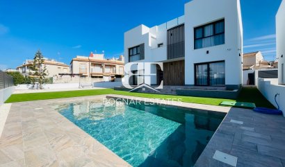 detached - Nieuwbouw - Torrevieja - Torrevieja