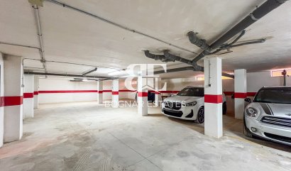 Garage - Herverkoop - Orihuela Costa -
                Lomas De Cabo Roig