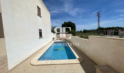 Herenhuis - Herverkoop - Daya Nueva -
                Daya Nueva