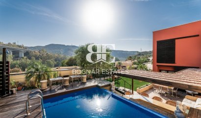 Herenhuis - Herverkoop -
                Estepona - MM-55146