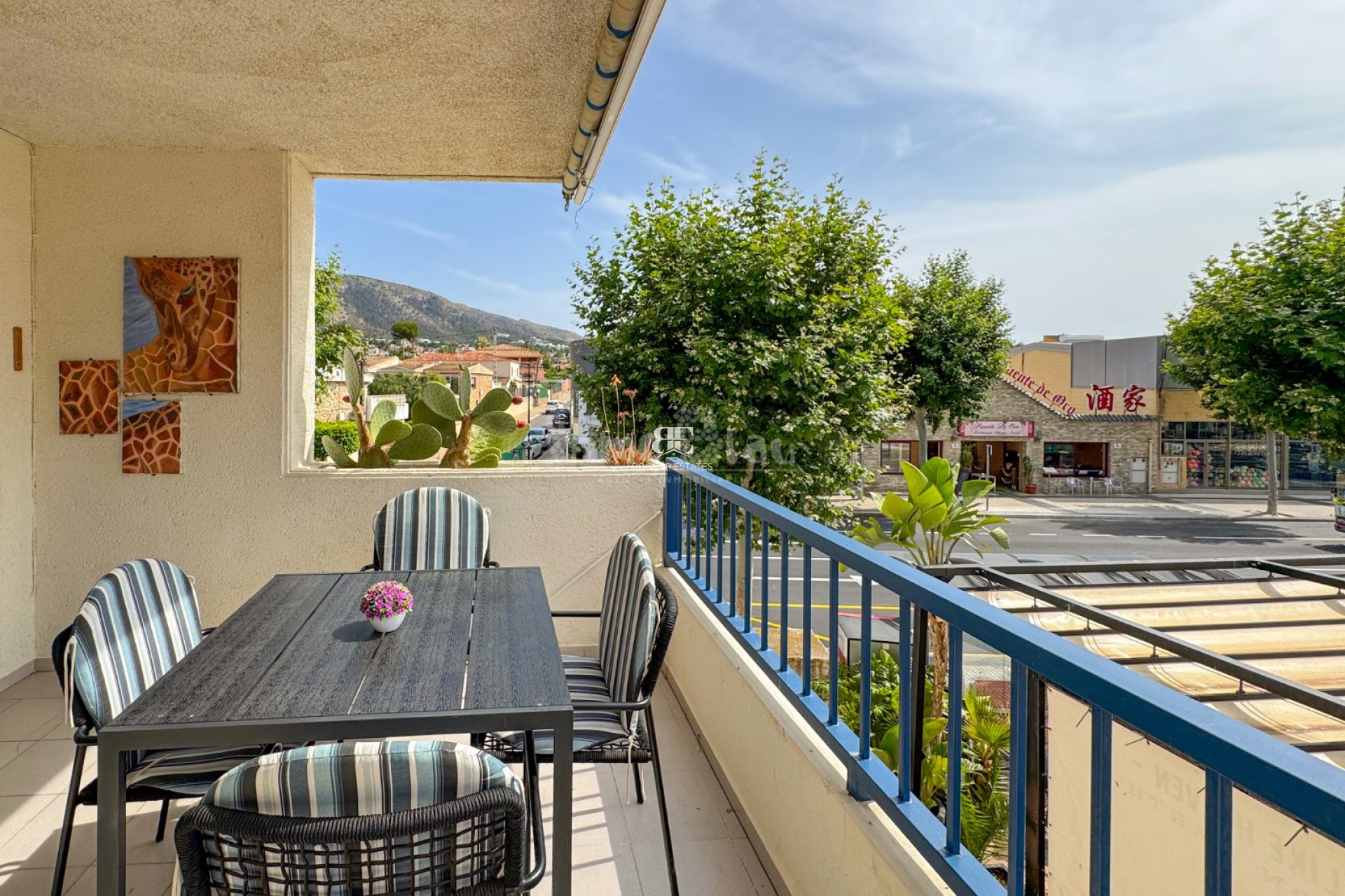 Herverkoop - apartment -
Albir - Centro