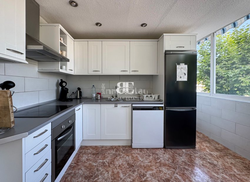 Herverkoop - apartment -
Albir - Centro