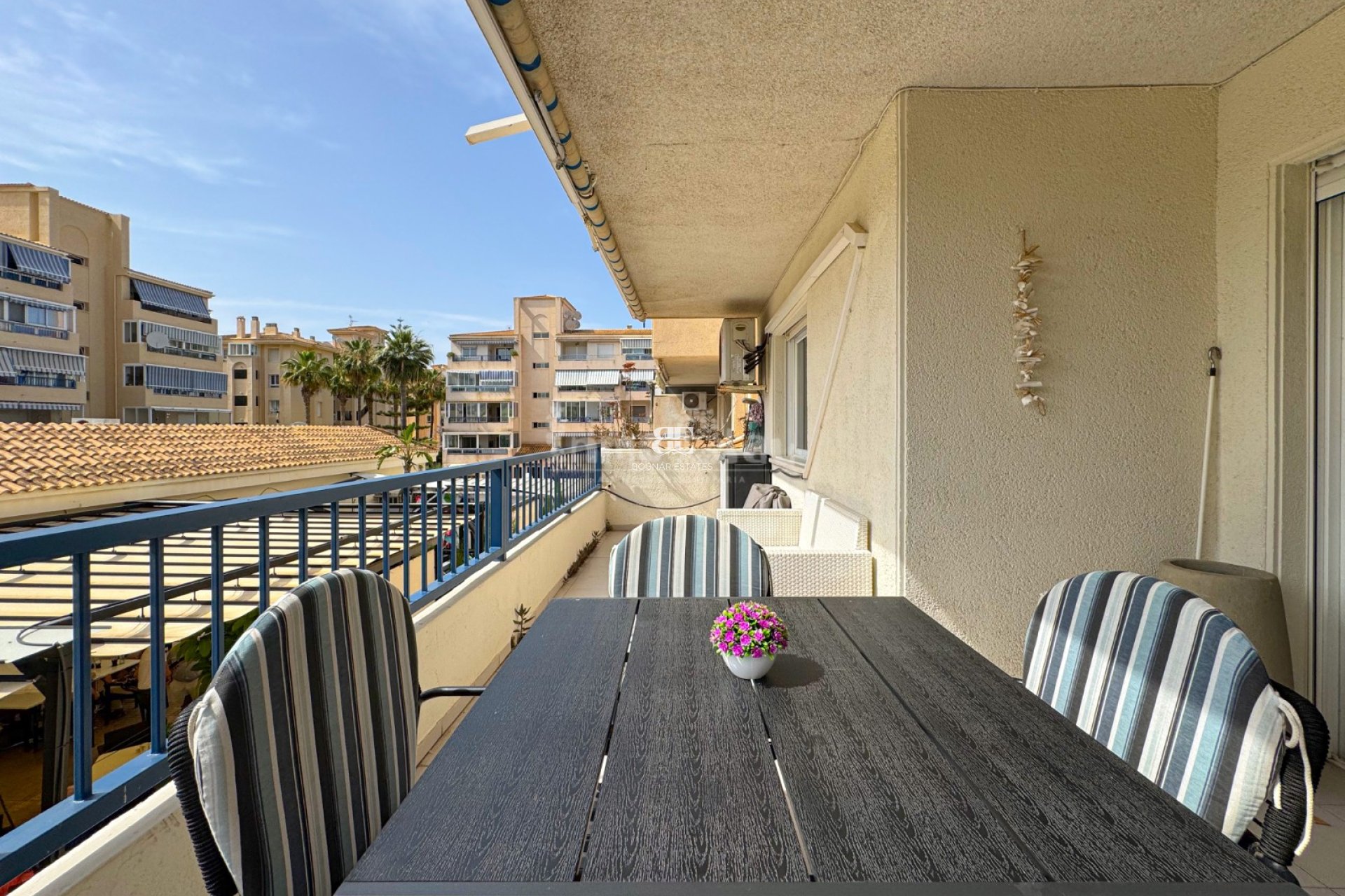 Herverkoop - apartment -
Albir - Centro