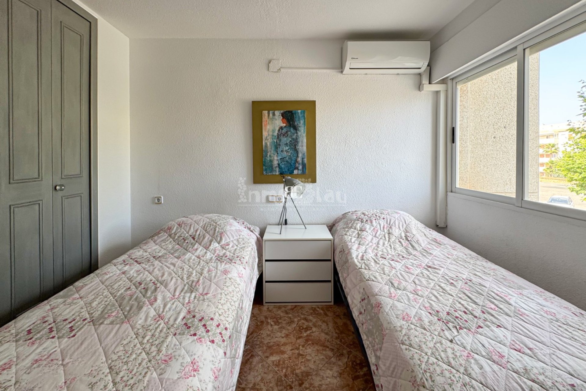 Herverkoop - apartment -
Albir - Centro