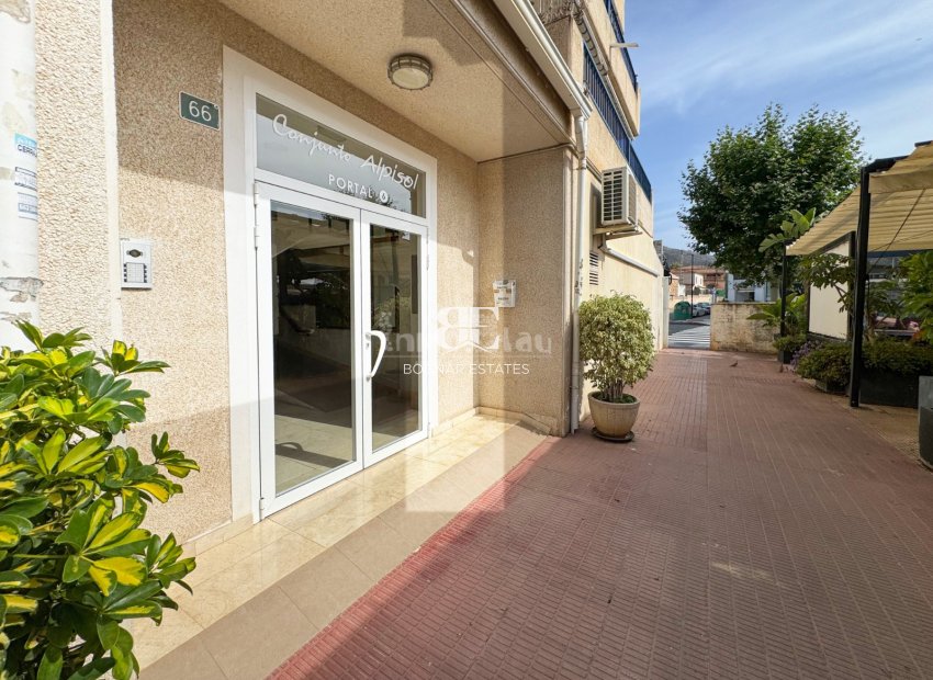 Herverkoop - apartment -
Albir - Centro