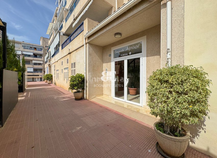 Herverkoop - apartment -
Albir - Centro