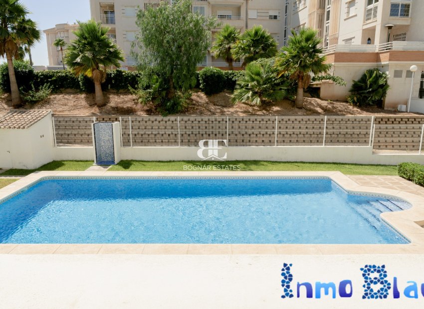 Herverkoop - apartment -
Albir - Centro