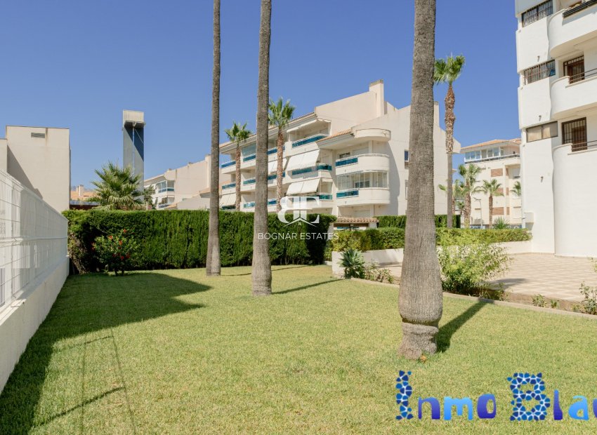 Herverkoop - apartment -
Albir - Centro