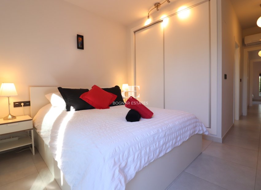 Herverkoop - apartment -
Algorfa - La finca Golf