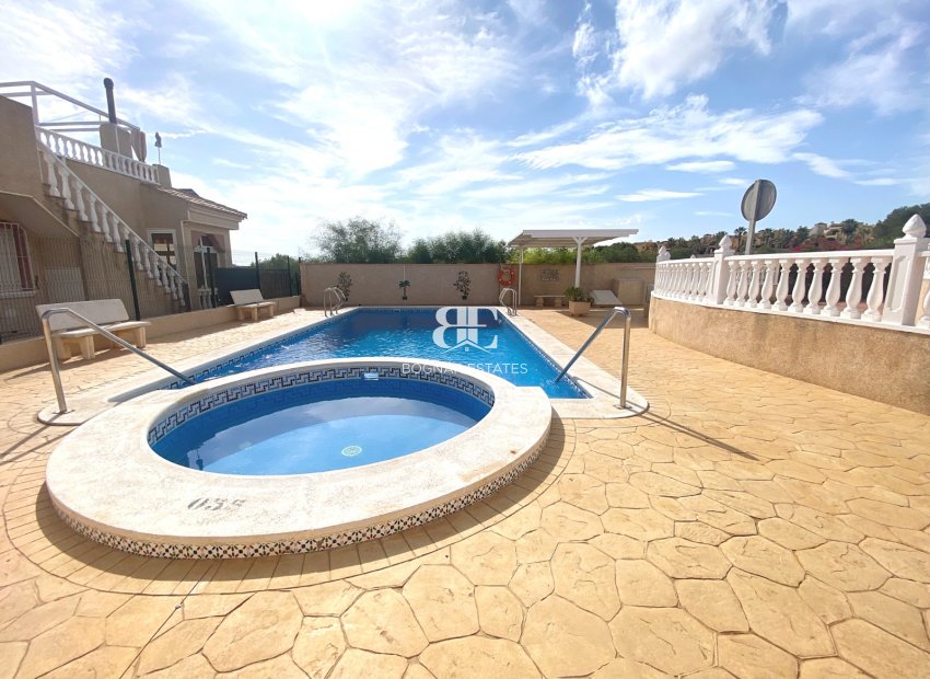 Herverkoop - apartment -
Algorfa - Montemar