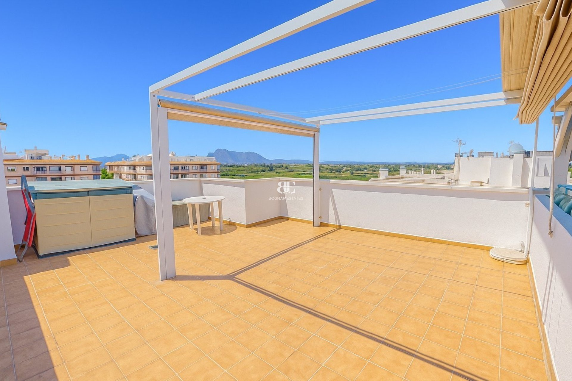 Herverkoop - apartment -
Algorfa - Village