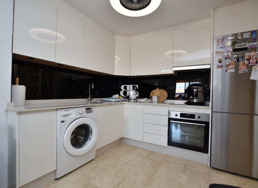 Herverkoop - apartment -
Algorfa - Village