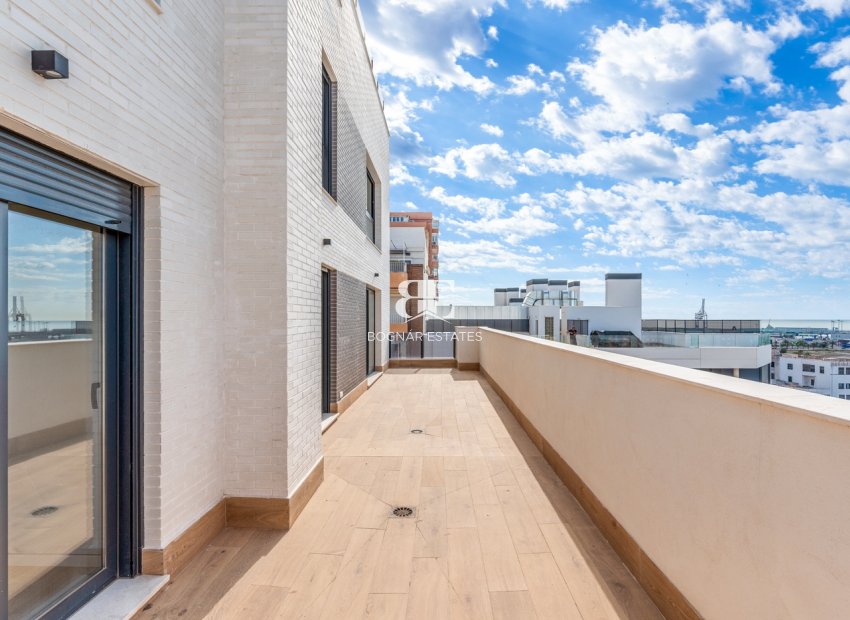 Herverkoop - apartment -
Alicante - Benalua