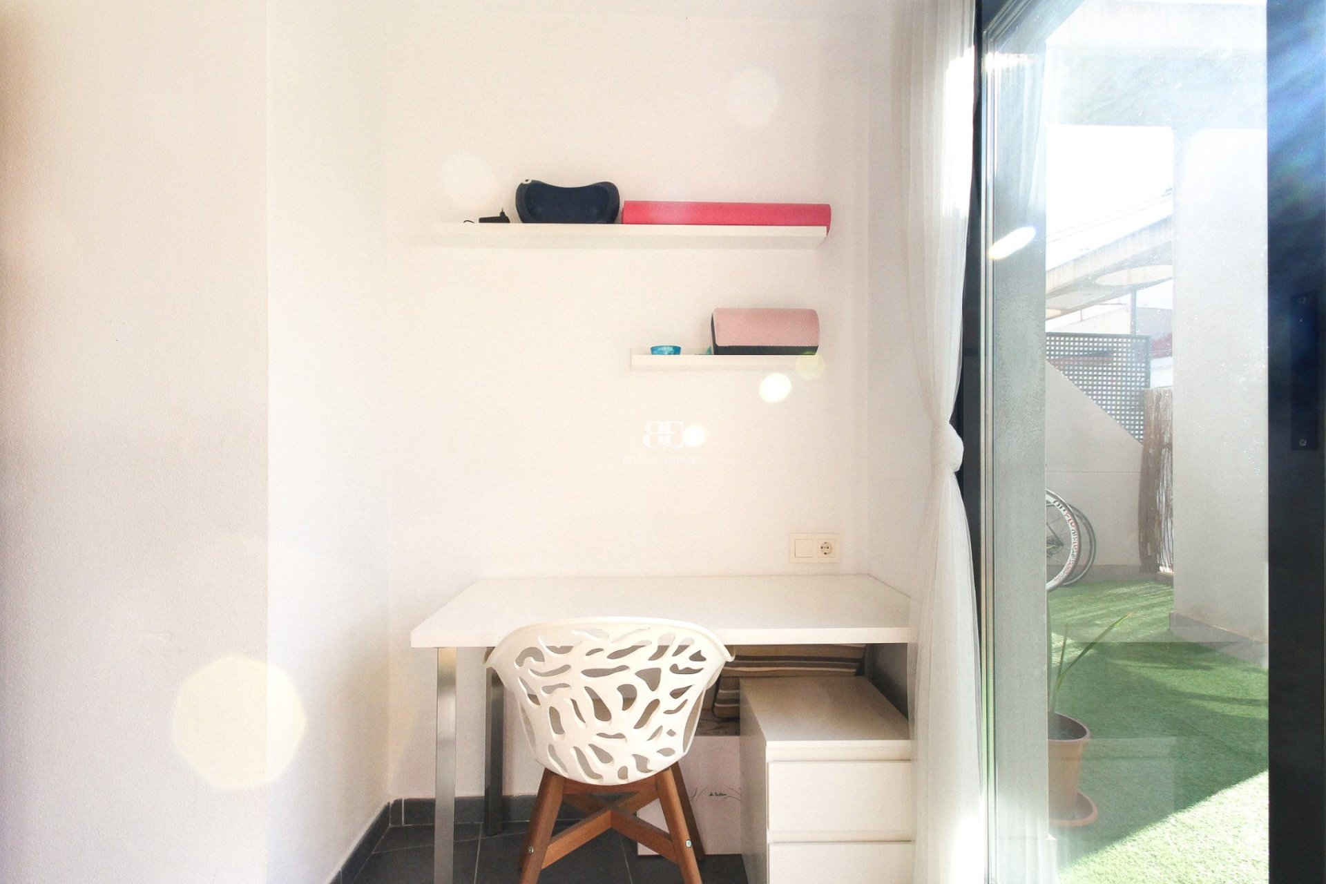 Herverkoop - apartment -
Alicante - Carolinas Altas