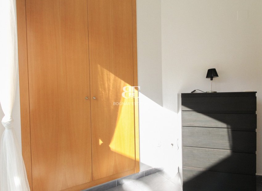 Herverkoop - apartment -
Alicante - Carolinas Altas