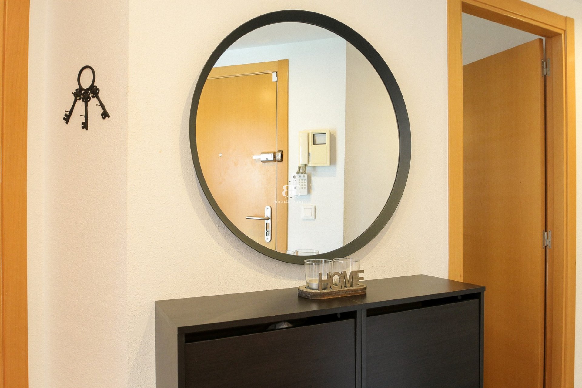 Herverkoop - apartment -
Alicante - Carolinas Altas