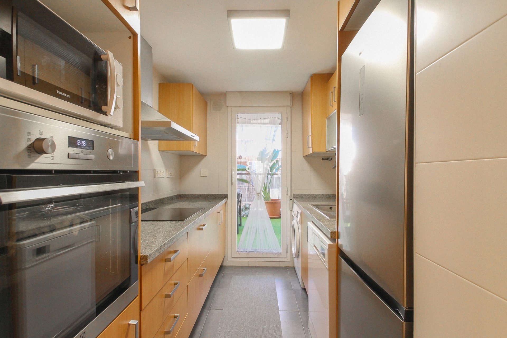 Herverkoop - apartment -
Alicante - Carolinas Altas