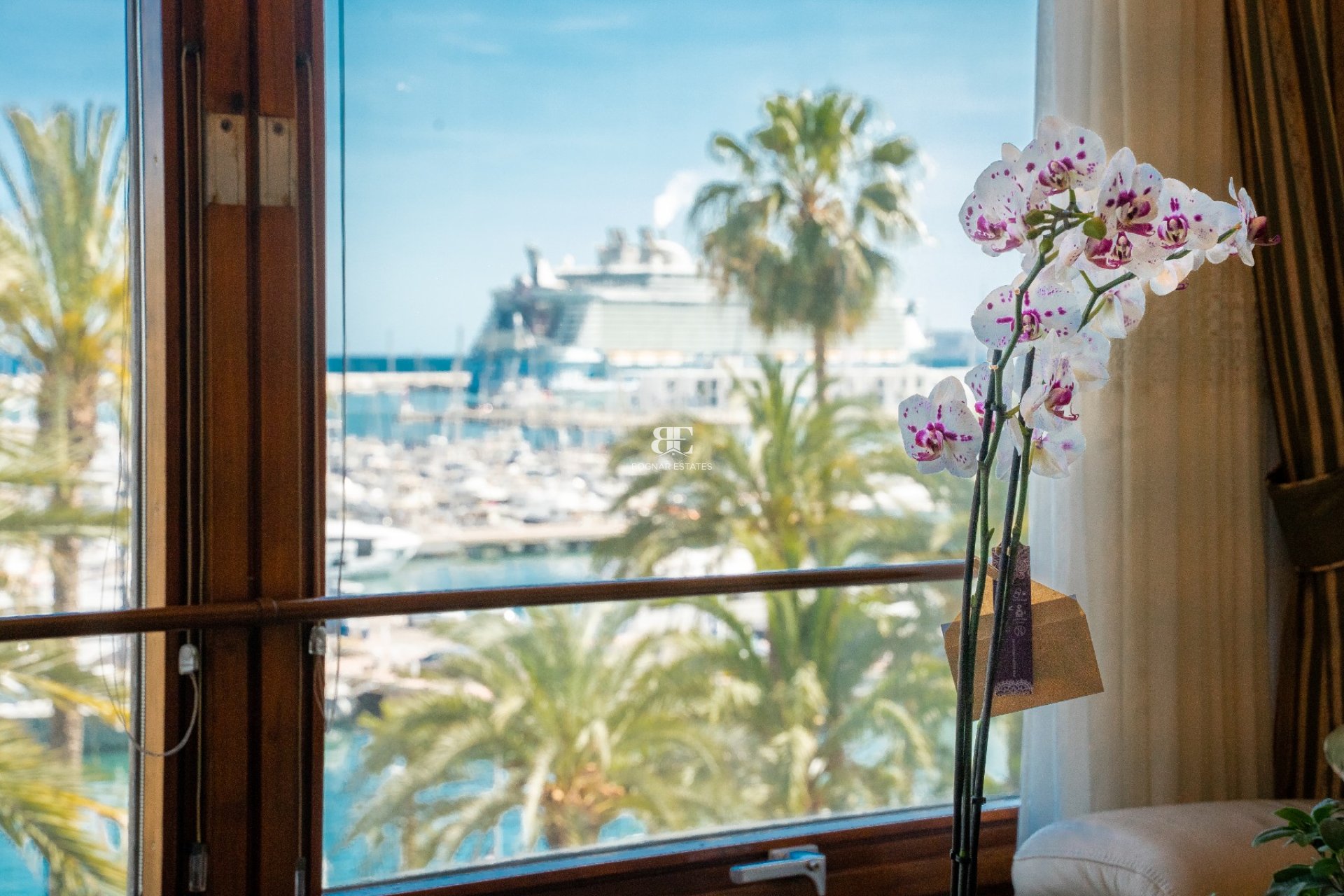 Herverkoop - apartment -
Alicante - Center