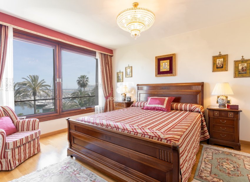 Herverkoop - apartment -
Alicante - Center