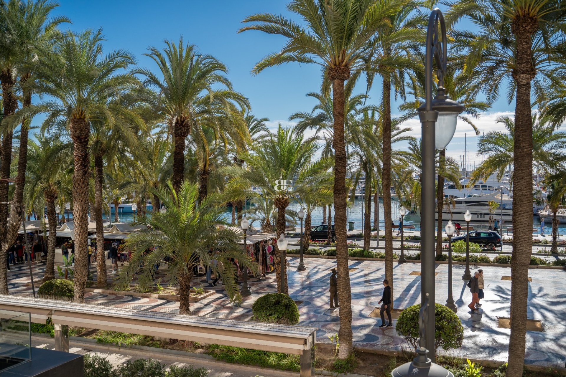 Herverkoop - apartment -
Alicante - Center