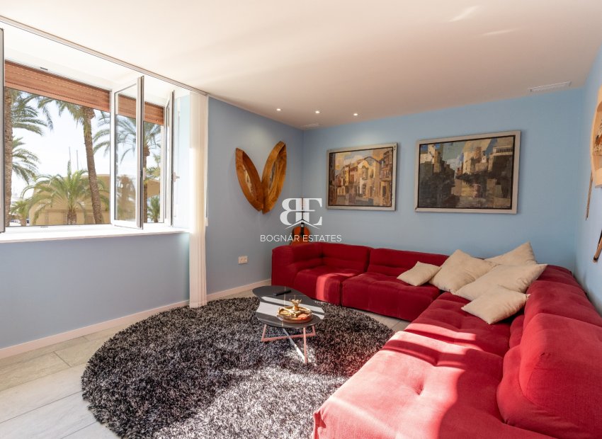 Herverkoop - apartment -
Alicante - Center