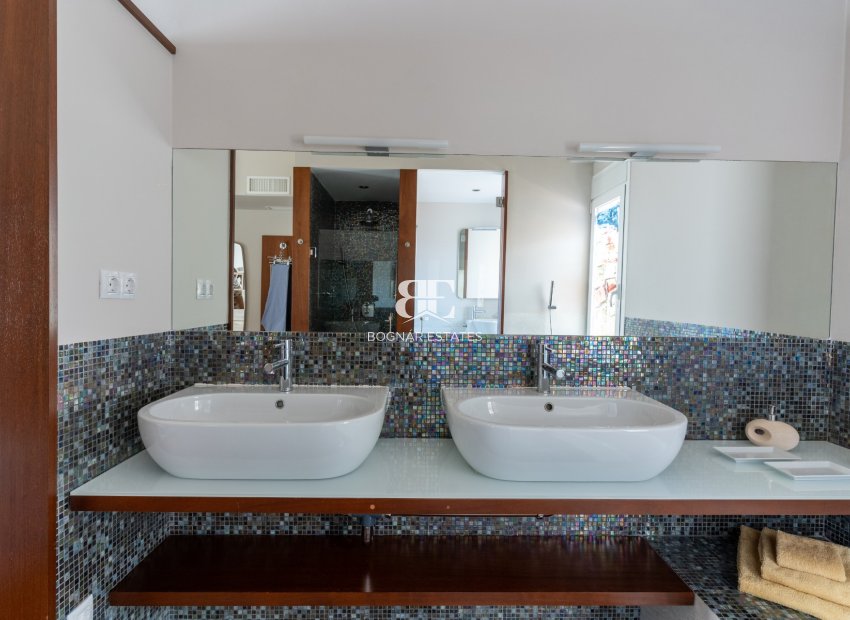 Herverkoop - apartment -
Alicante - Center