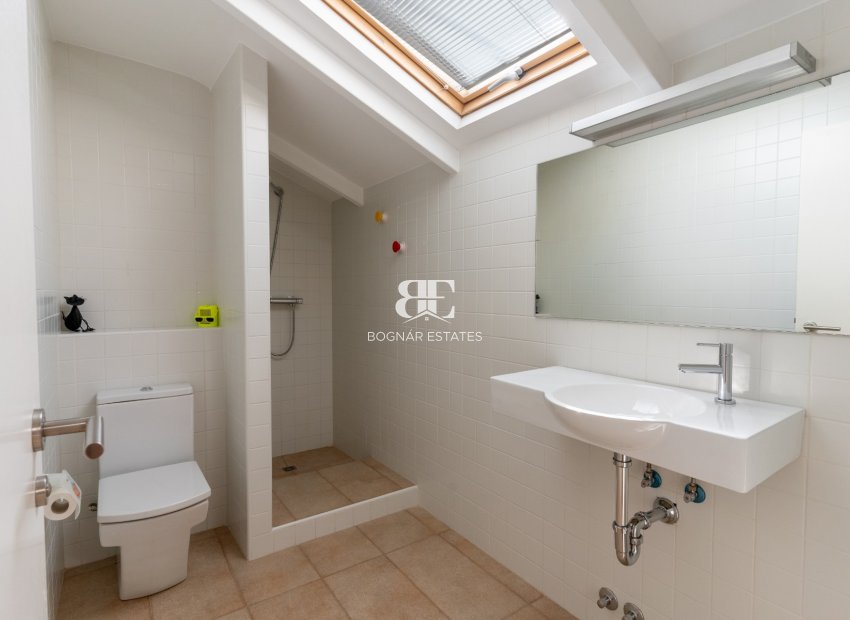 Herverkoop - apartment -
Alicante - Center