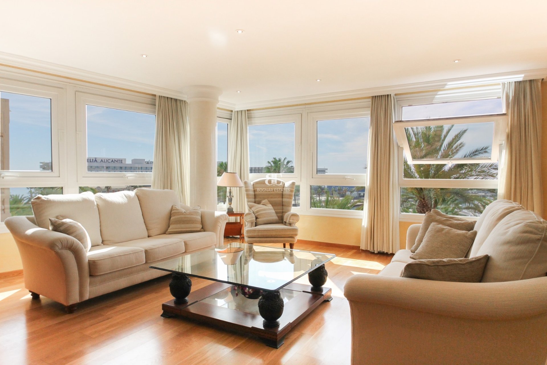 Herverkoop - apartment -
Alicante - Center