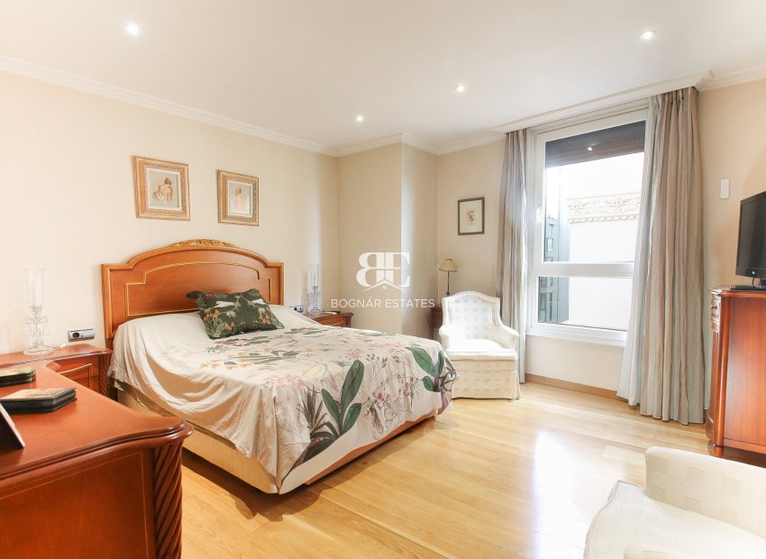 Herverkoop - apartment -
Alicante - Center