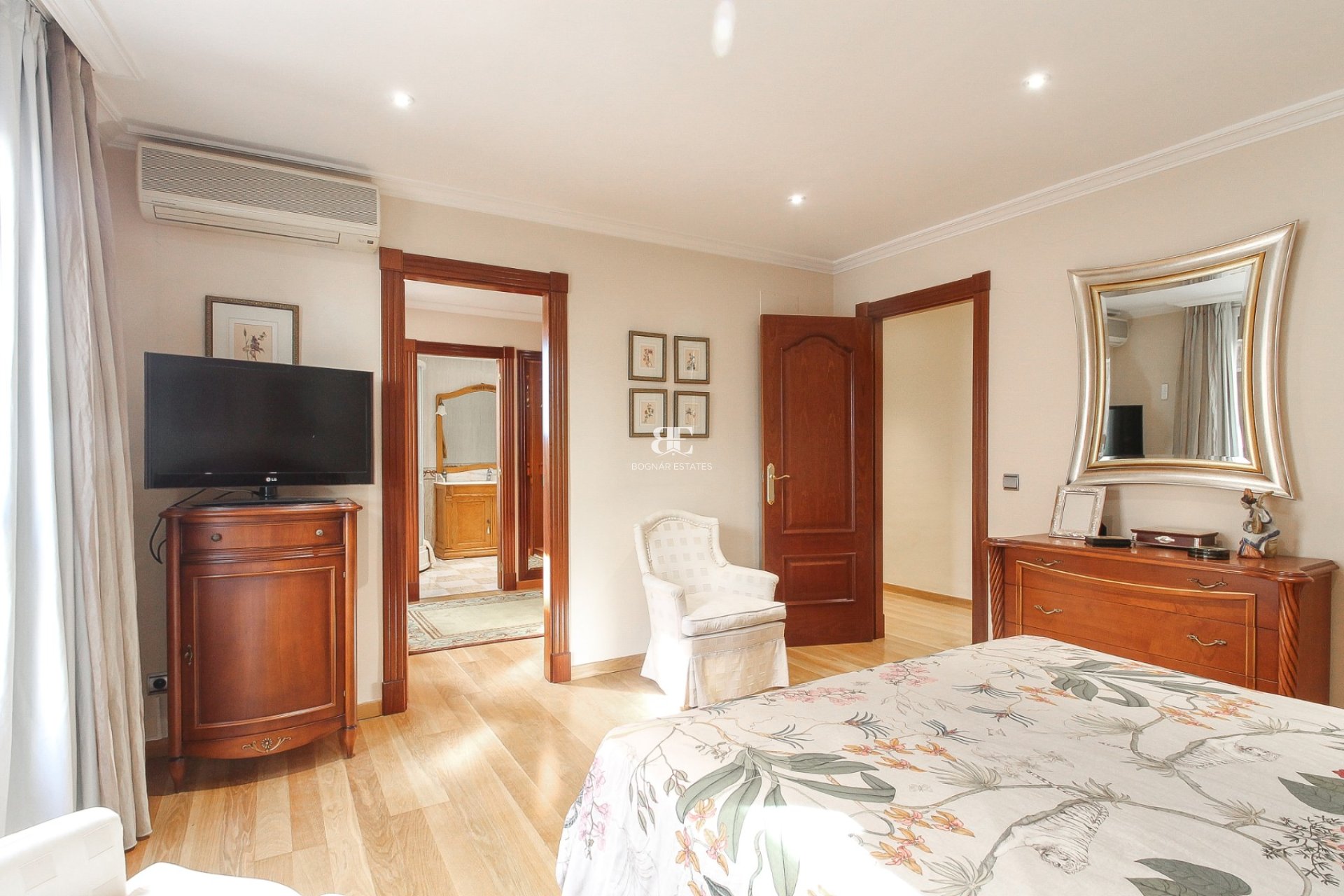 Herverkoop - apartment -
Alicante - Center
