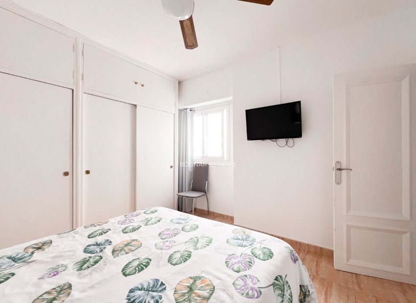 Herverkoop - apartment -
Alicante - Center