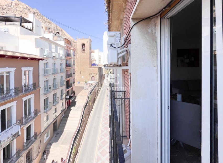 Herverkoop - apartment -
Alicante - Center