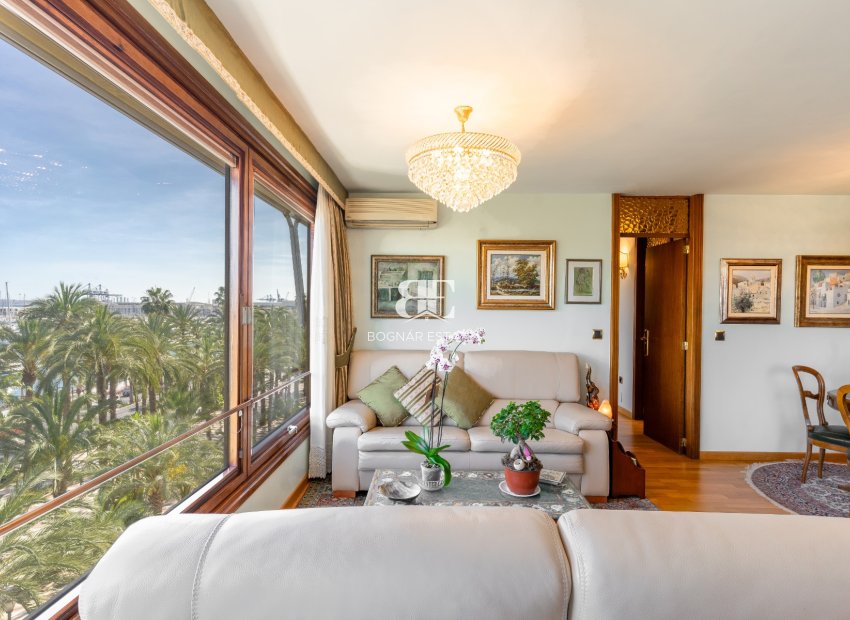 Herverkoop - apartment -
Alicante - - Centro  -