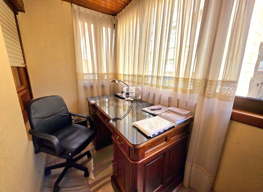 Herverkoop - apartment -
Alicante - Centro