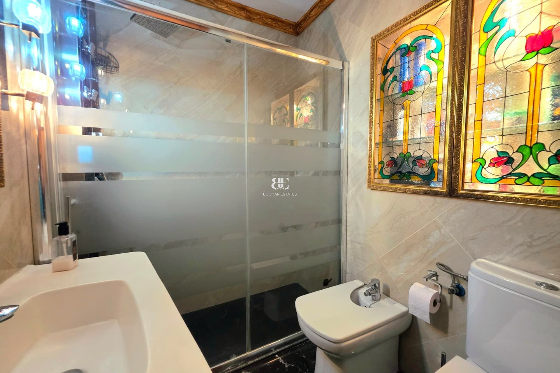 Herverkoop - apartment -
Alicante - Centro