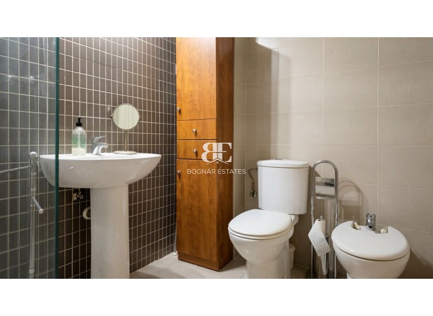 Herverkoop - apartment -
Alicante - Garbinet