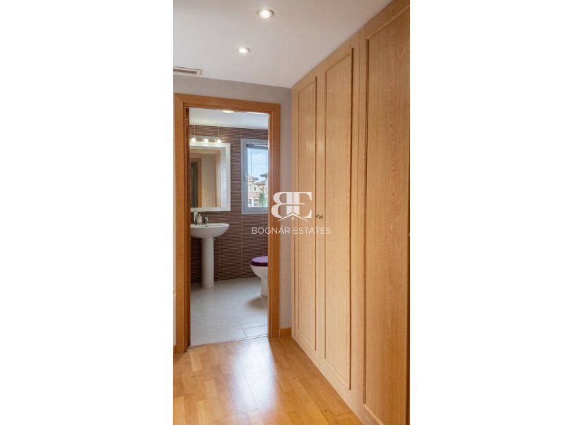 Herverkoop - apartment -
Alicante - Garbinet