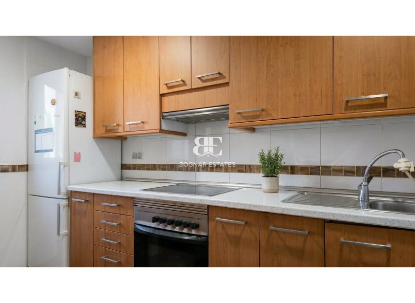 Herverkoop - apartment -
Alicante - Garbinet