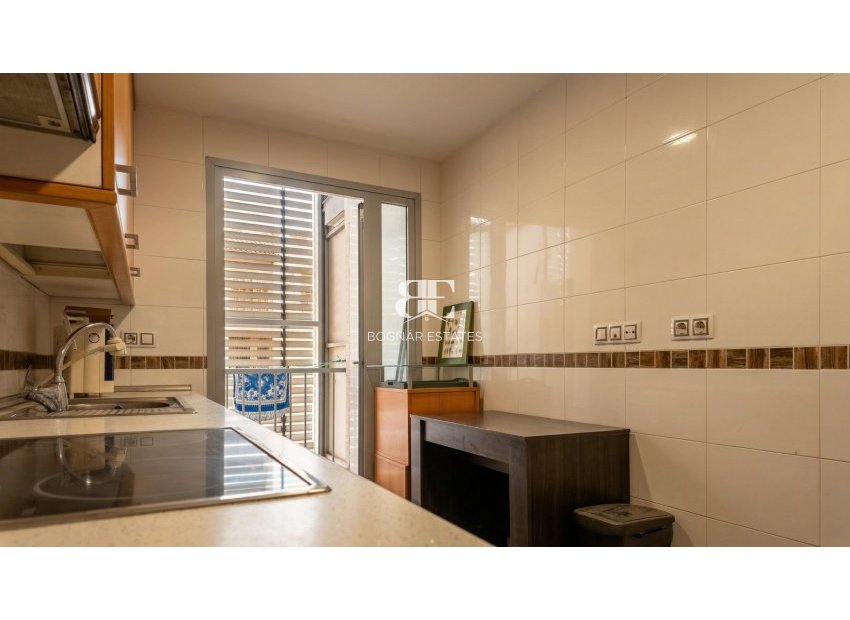 Herverkoop - apartment -
Alicante - Garbinet