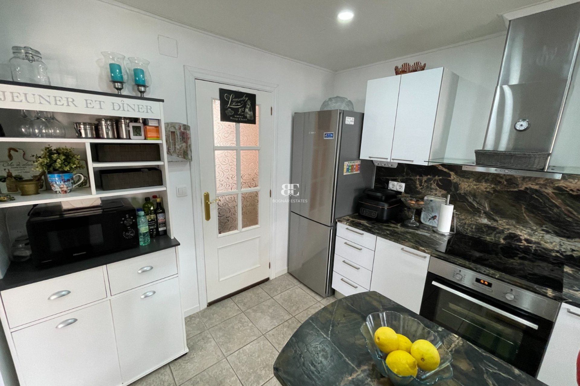 Herverkoop - apartment -
Almoradí - Center