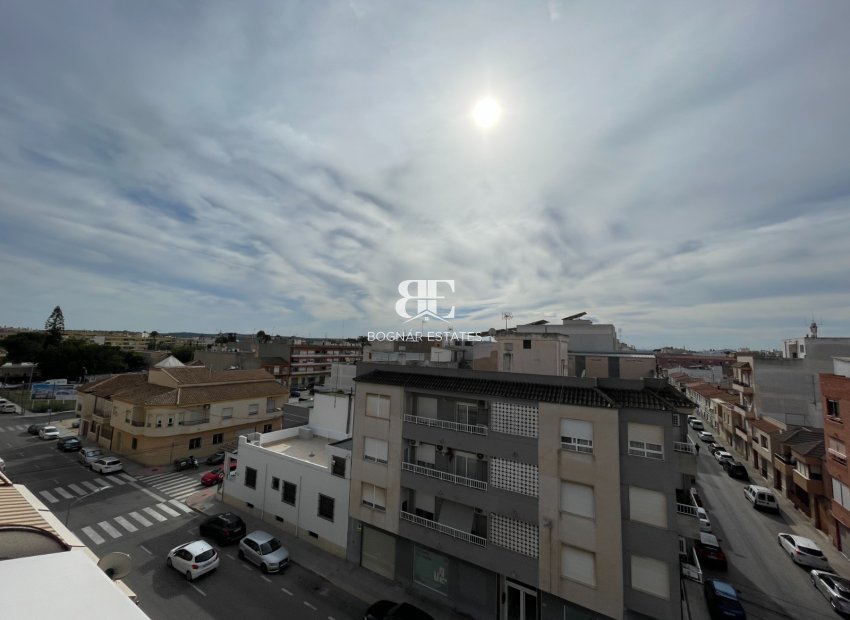 Herverkoop - apartment -
Almoradí - Center