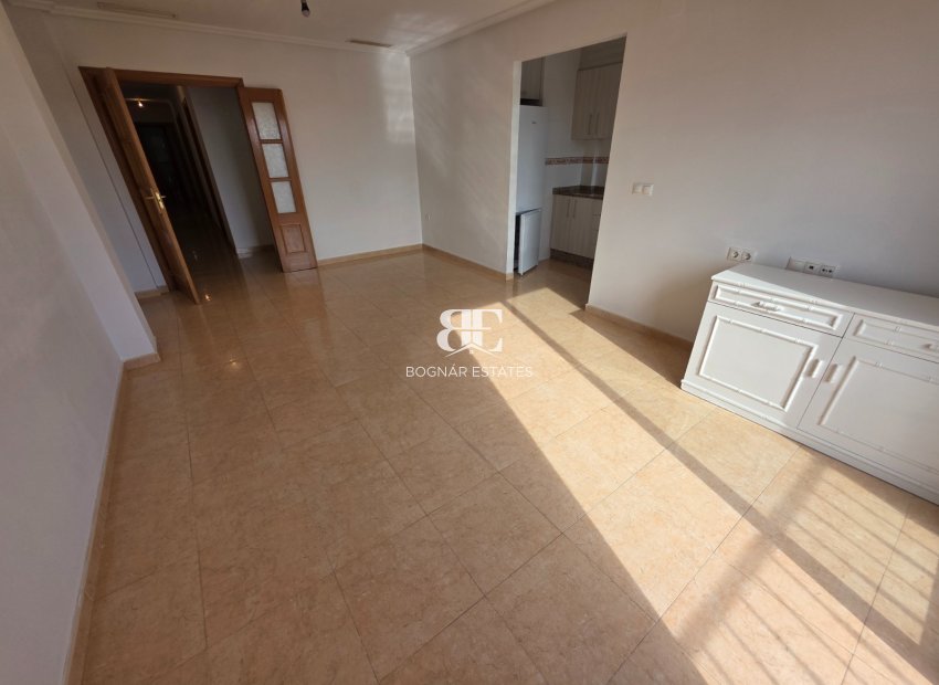Herverkoop - apartment -
Almoradí - Centro
