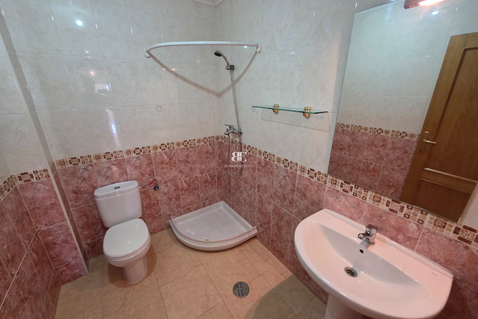 Herverkoop - apartment -
Almoradí - Centro