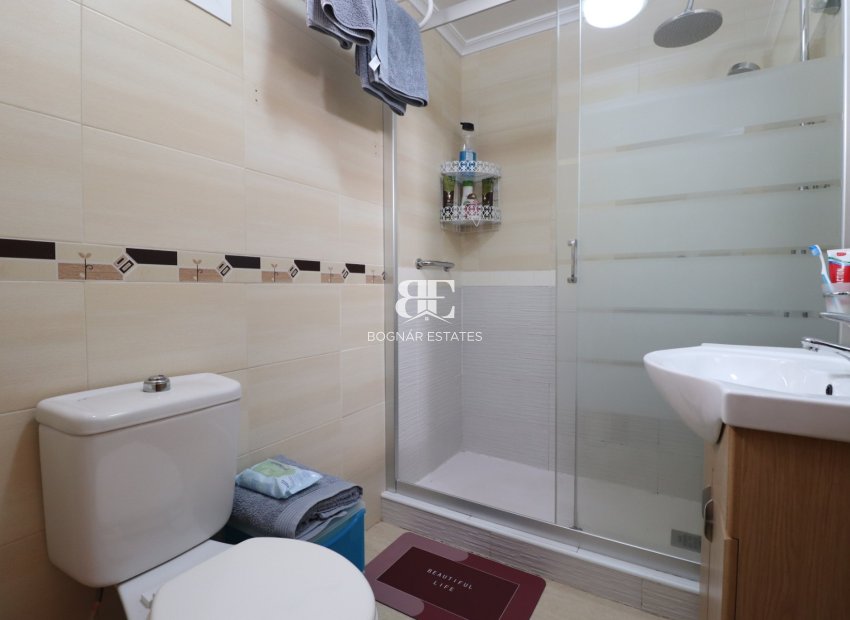 Herverkoop - apartment -
Almoradí