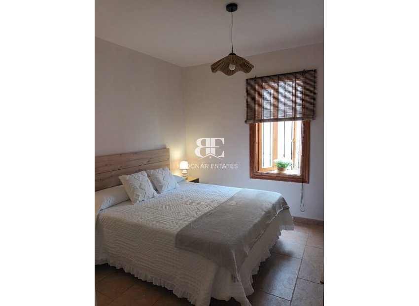 Herverkoop - apartment -
Altea - Pueblo